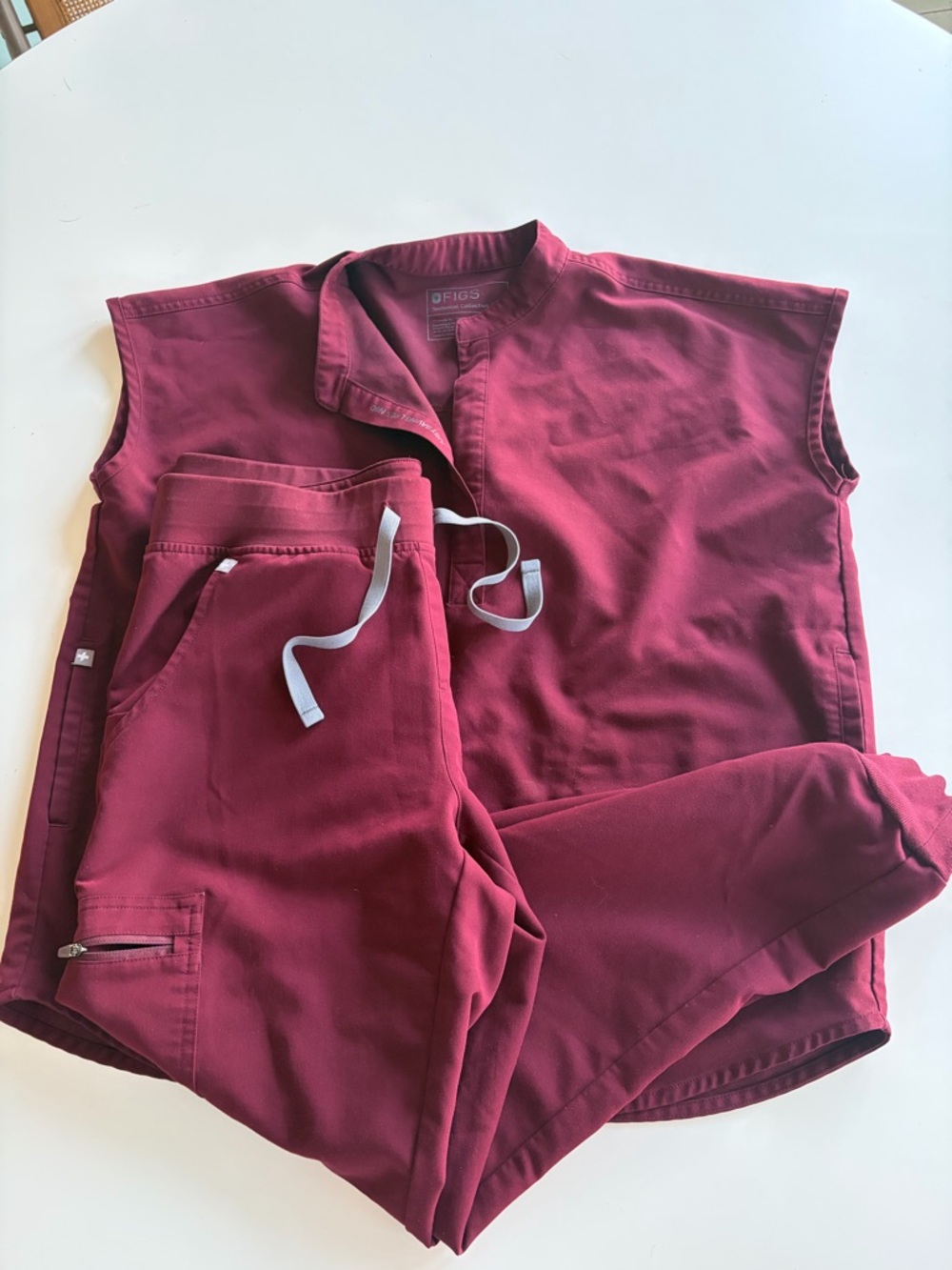 Figs Women’s Burgundy scrub top and bottom